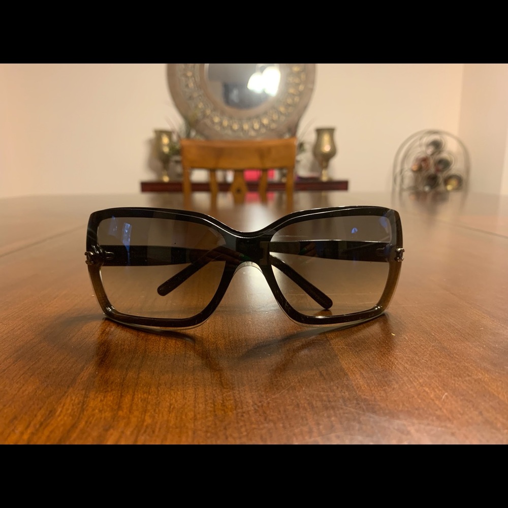 AUTHENTIC PRE LOVED CHANEL SUNGLASSES